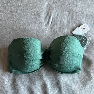Womens bikini top, Size 36DD
